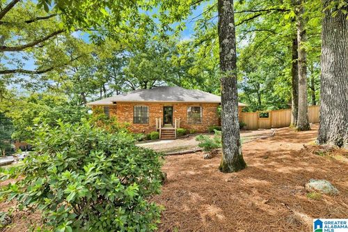 1361 Dearing Downs Cir, HELENA, AL, 35080-4010 | Card Image