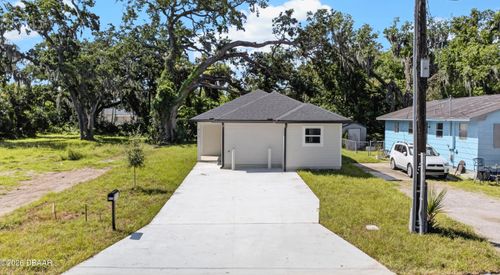 615 Cedar St, DAYTONA BEACH, FL, 32114-5156 | Card Image