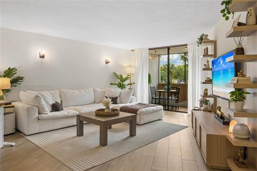 216-10854 N Kendall Dr, Miami, FL, 33176 | Card Image