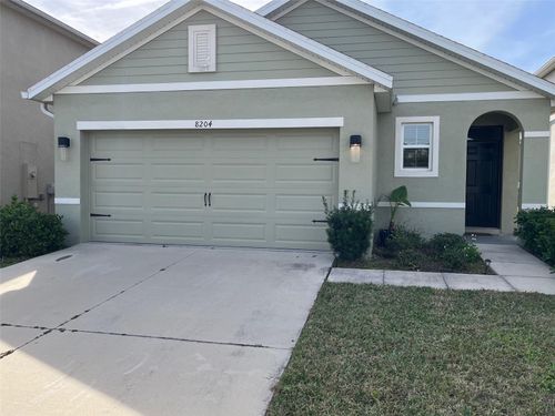 8402 Pelican Reed Circle, Wesley Chapel, FL, 33545 | Card Image