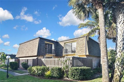apt-4-5540 Malt Dr, FORT MYERS, FL, 33907-3670 | Card Image