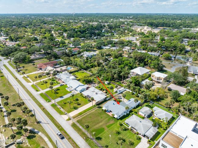 808 S Beach St, House other with 3 bedrooms, 3 bathrooms and null parking in ORMOND BEACH FL | Image 16
