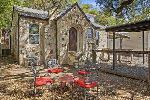 a-2814 Oak Springs Drive, Austin, TX, 78702 | Card Image