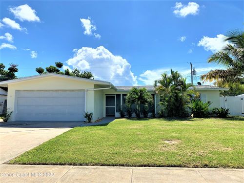 810 1st St, MERRITT ISLAND, FL, 32953-2403 | Card Image