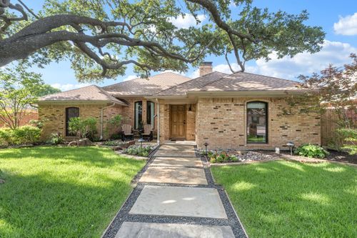 3913 Dome Dr, Addison, TX, 75001-3110 | Card Image