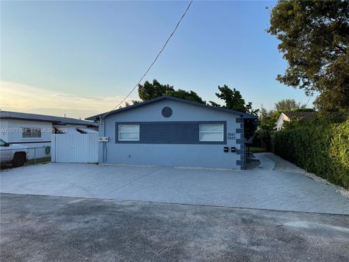 7021-7021 Sw 22nd St, Miami, FL, 33155-1624 | Card Image