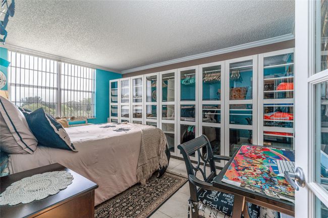 APT-412 - 8900 Washington Blvd, Condo with 1 bedrooms, 2 bathrooms and null parking in Pembroke Pines FL | Image 4
