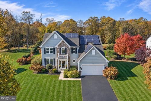 87 Inniscrone Dr, AVONDALE, PA, 19311-9313 | Card Image