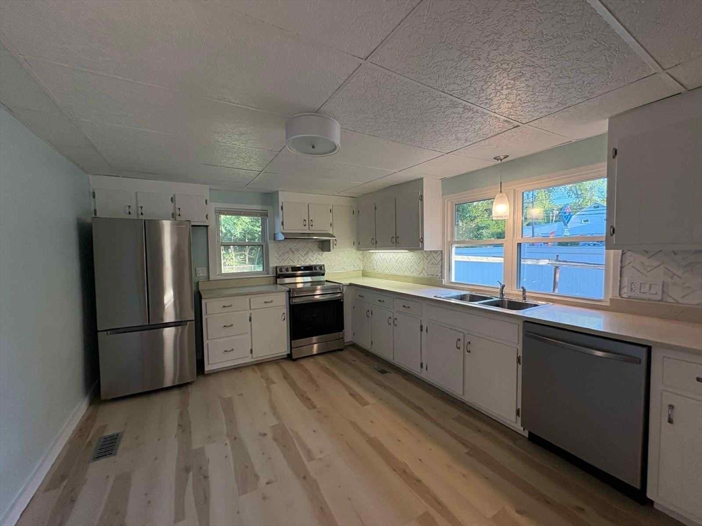 Residential Lease in Milford 4