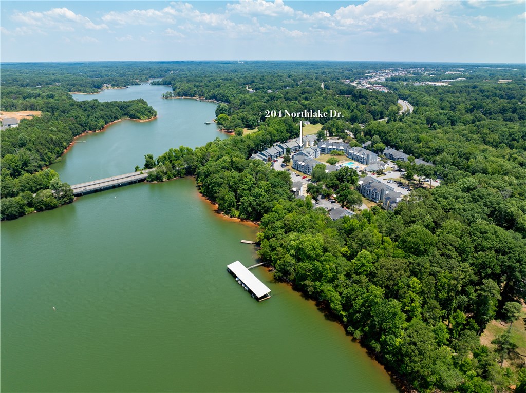 Northlake Dr, Anderson, SC 29625