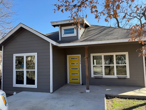 1636 Navajo Trl, Kingsland, TX, 78639-9649 | Card Image