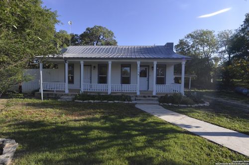 1598 State Highway 16, Bandera, TX, 78003-3890 | Card Image