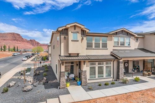 unit-1-687 S Guy Ln, Ivins, UT, 84738-6444 | Card Image