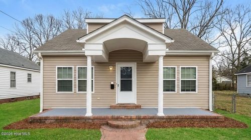 1810 Greensboro St, New Bern, NC, 28560-3014 | Card Image