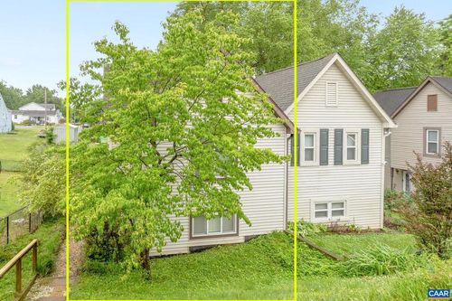 1216 Grove St, Charlottesville, VA, 22903-3804 | Card Image