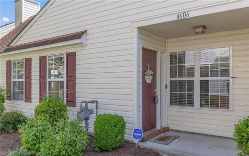 4606 Olde Stone Way, Chesapeake, VA, 23321-6179 | Card Image