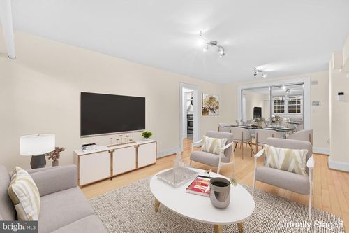 100-3001 Porter St Nw, WASHINGTON, DC, 20008-3287 | Card Image