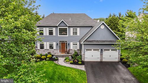 33 Jonquil Dr, NEWTOWN, PA, 18940-1239 | Card Image