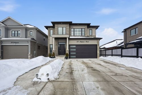 123 Dulgaren St, Hamilton, ON, L8W3Y8 | Card Image