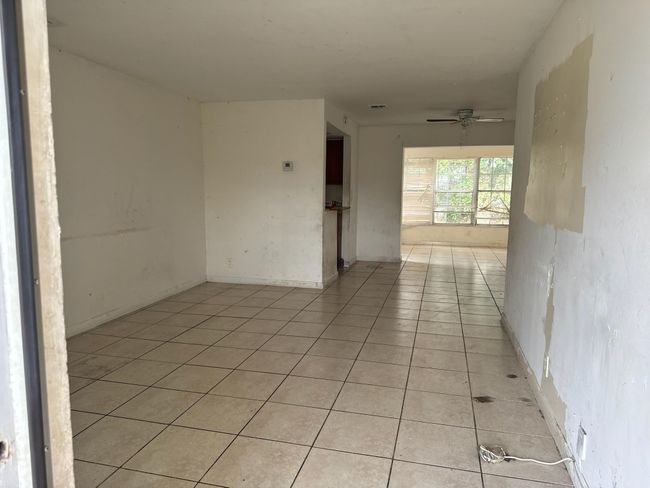 3271 Nw 18 Th St, House other with 4 bedrooms, 1 bathrooms and null parking in Lauderhill FL | Image 5