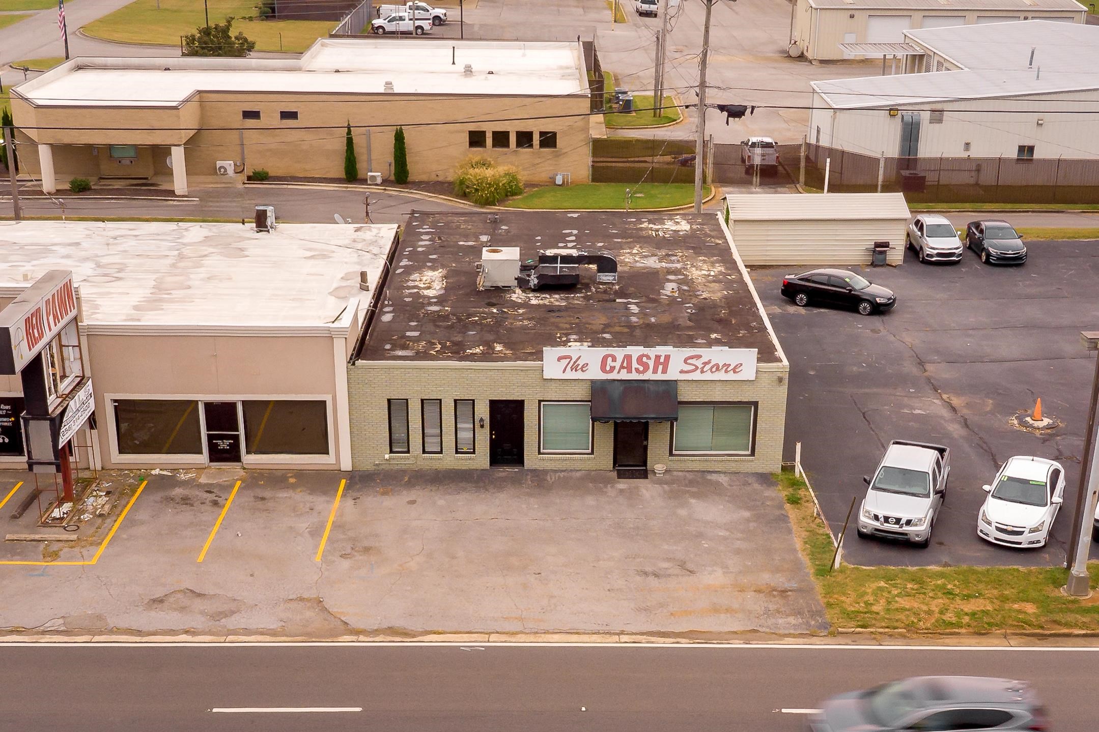2211 Woodward Ave, Muscle Shoals, AL 35661