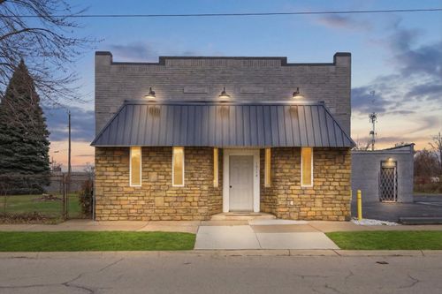 10118 Eagle St, Dearborn, MI, 48120-1405 | Card Image