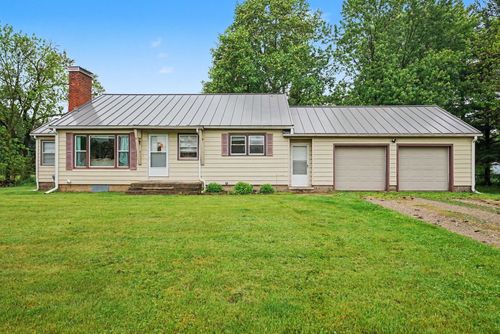 604 E Chicago Road, White Pigeon, MI, 49099 | Card Image