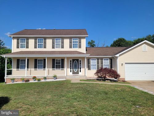 105 Vale Ct, WINCHESTER, VA, 22602-7015 | Card Image