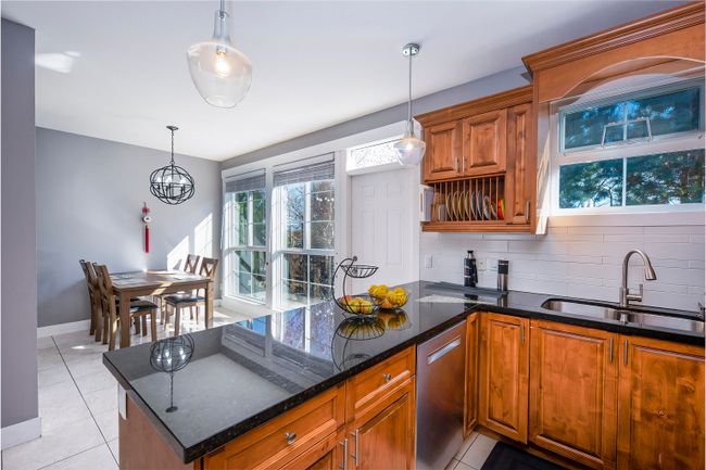 25 - 5889 152 Street, Townhouse with 4 bedrooms, 3 bathrooms and 2 parking in Surrey BC | Image 12
