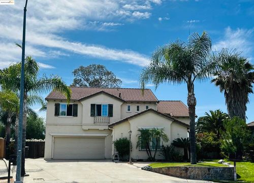 22 Susie Ct, Oakley, CA, 94561-6334 | Card Image