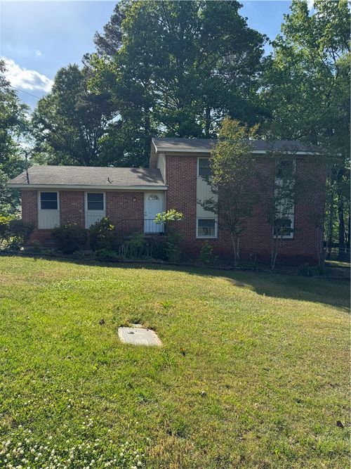 1204 Preston St, Opelika, AL, 36801-3630 | Card Image