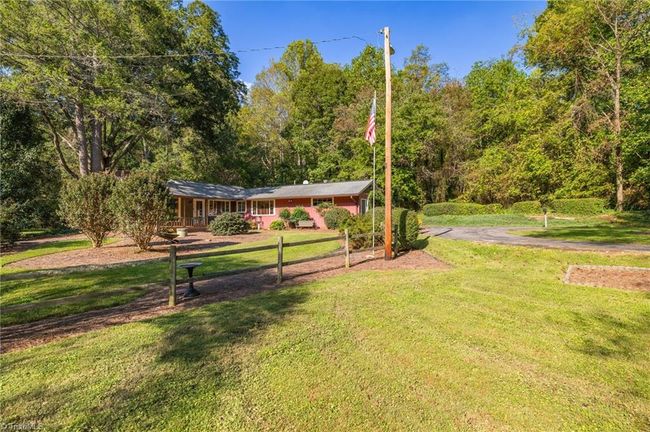 5305 Shattalon Dr, House other with 2 bedrooms, 2 bathrooms and null parking in Winston-Salem NC | Image 10