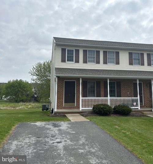 284 S Mill St, JONESTOWN, PA, 17038-9781 | Card Image