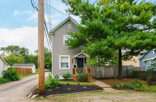 2686 Wicklow Rd, Columbus, OH, 43204-3153 | Card Image