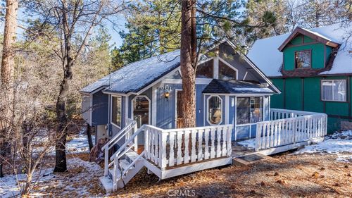 801 Highland Ln, Sugarloaf, CA, 92386 | Card Image