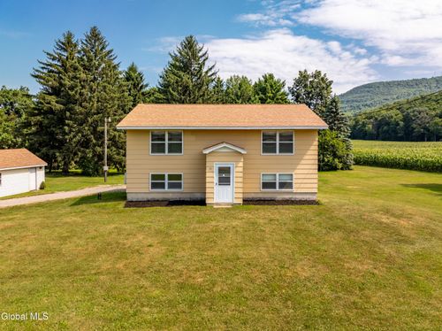 95 Vly Summit Rd, Greenwich, NY, 12834-7700 | Card Image