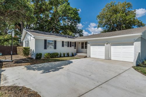 1325 Patricia Ln, Garland, TX, 75042-8044 | Card Image