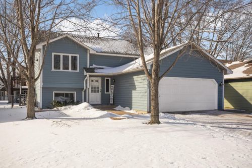 10362 Bluebird St Nw, Coon Rapids, MN, 55433-7103 | Card Image