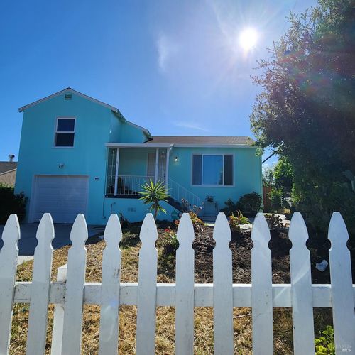 129 Hermosa Ave, Vallejo, CA, 94589-2419 | Card Image