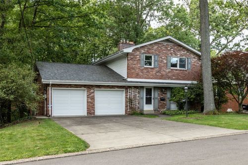 103 Drood Ln, Ross Twp, PA, 15237 | Card Image
