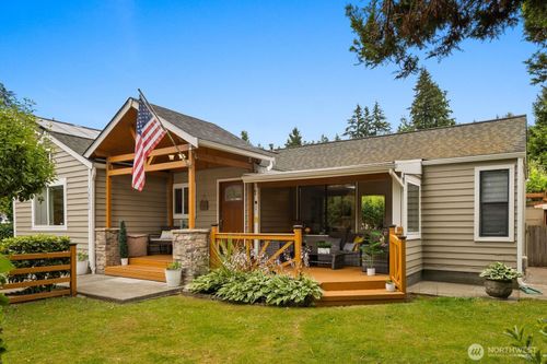16030 12th Avenue Ne, Shoreline, WA, 98155 | Card Image