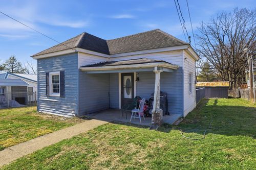 303 Trigg St, Millersburg, KY, 40348-5044 | Card Image
