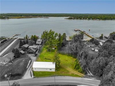 830 Pike St, House other with 3 bedrooms, 1 bathrooms and 10 parking in Northern Bruce Peninsula ON | Image 2