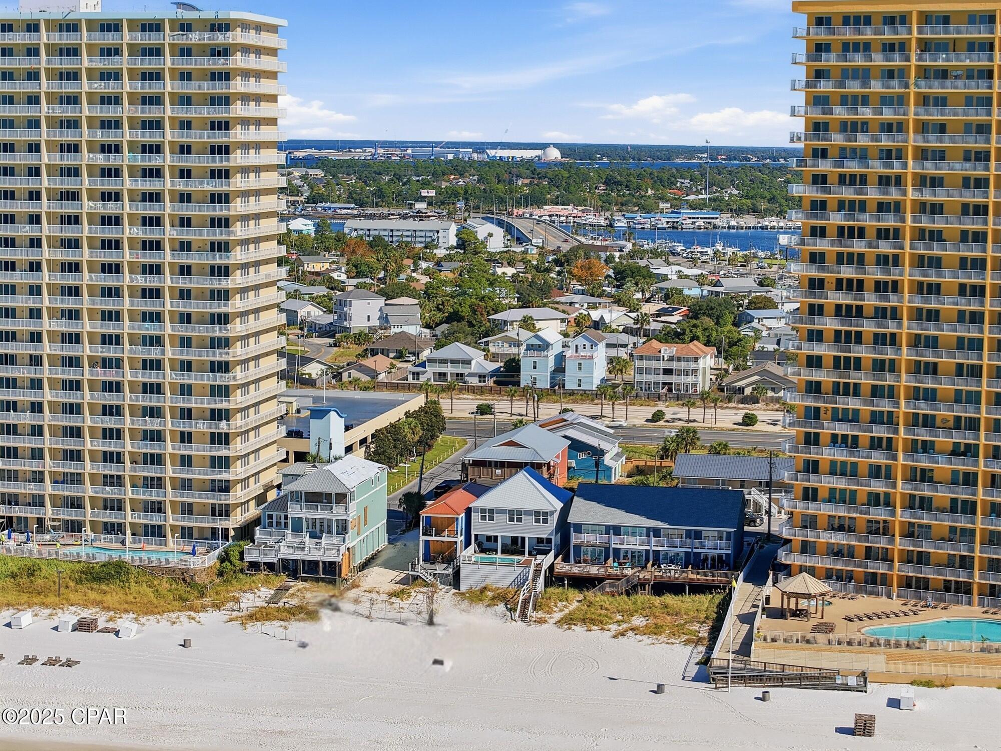 Land in Panama City 5