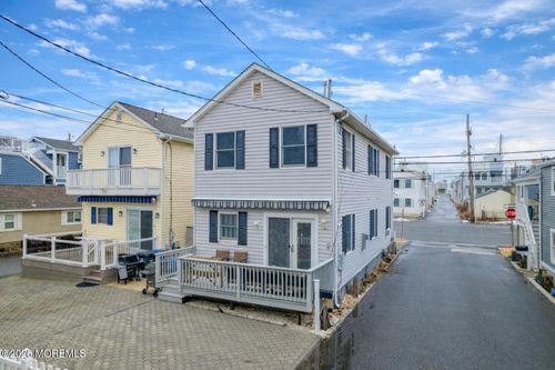 b-3031 Route 35 N, Lavallette, NJ, 08735-1929 | Card Image