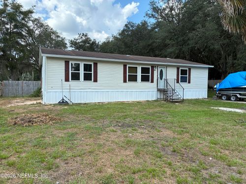 104 Reaves Ave, Interlachen, FL, 32148-3704 | Card Image