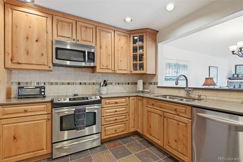 apt-314-31819 Rocky Village Dr, Evergreen, CO, 80439-7561 | Card Image