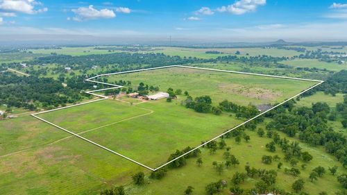 463 Bell Mountain Rd, Willow City, TX, 78675-8501 | Card Image