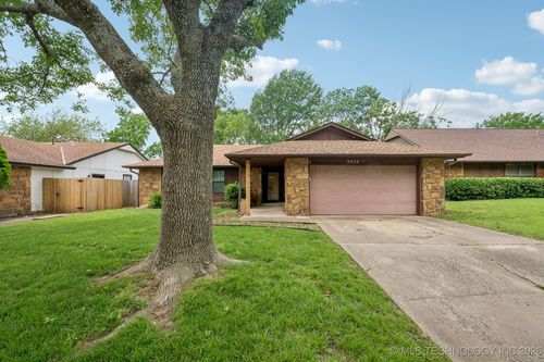 3352 S 143rd East Ave, Tulsa, OK, 74134-4467 | Card Image