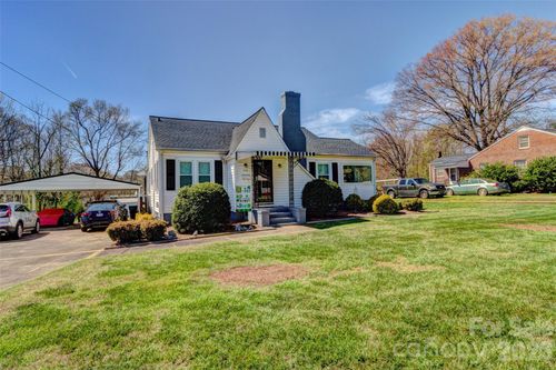 328 S Pink St, Cherryville, NC, 28021-3571 | Card Image